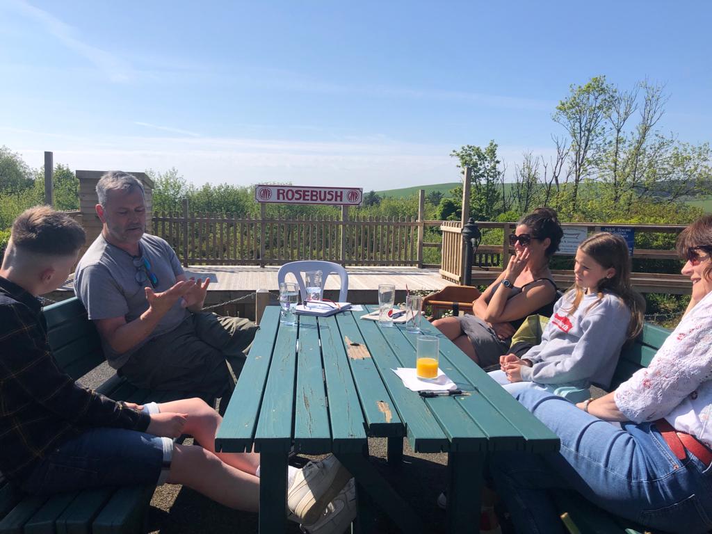 Talent mewn Tafarn developing the comedy scene in rural communities